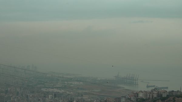 الشتوة الاولى.. فوضى كبيرة في شوارع بيروت 