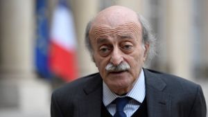 جولة لسلام.. وجنبلاط: أميركا تخلت عنا