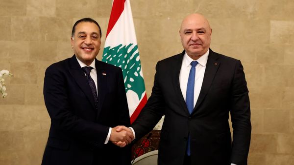 مصر تتحرّك بصمت لاحتواء التوتر بين لبنان وإسرائيل