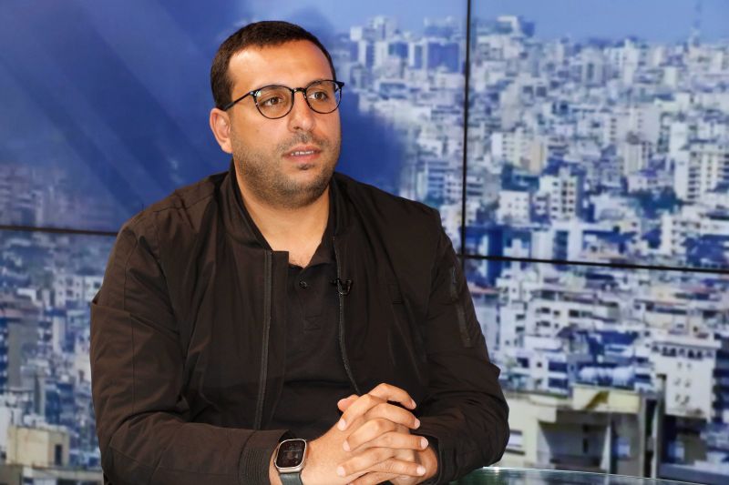 معلومات من دمشق حول الحشود السورية على حدود لبنان و"خير يقين"- هل يتصل الشرع بجعجع؟ وأين يختبئ مجتبى؟