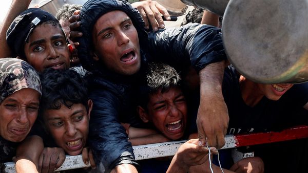 ترامب: غزّة تعاني من الجوع الشديد ونتنياهو ينفي!