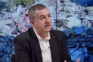 باب السفارة مفتوح والدولة على الحاجز- ما يجري في الشرقية ليس تفصيلاً: أموال البورصة تتحرك