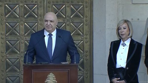 عون يجدد مواقفه في كلمة عيد الفصح