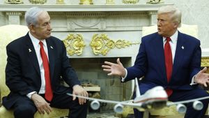 إسرائيل تعلّق القتال بانتظار قمة ترامب - نتنياهو 