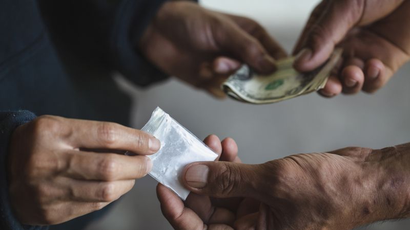 شبكة عائلية تسقط.. ضربة نوعية لتجّار المخدرات