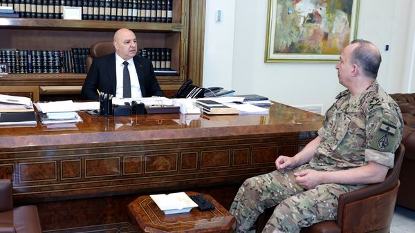 عون يطلب من الجيش التصدّي لأي توغّل إسرائيلي في الجنوب