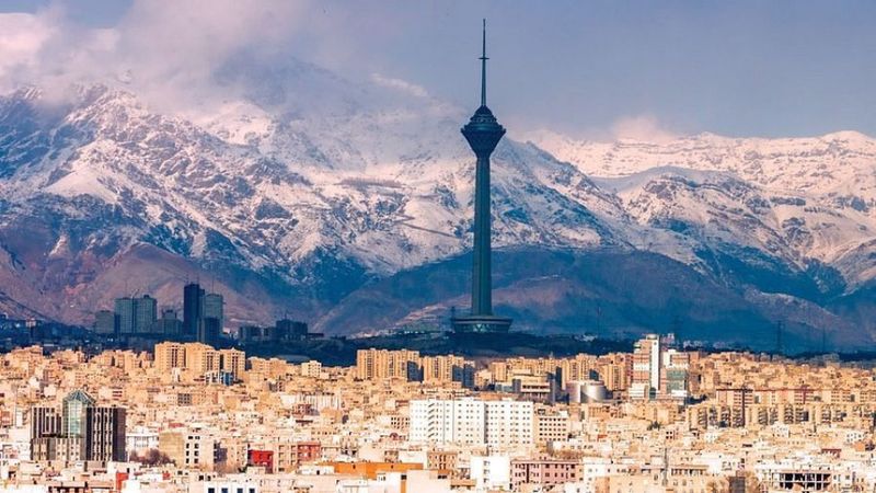 طهران تستعد للأسوأ