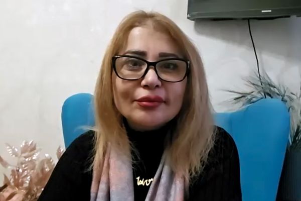 بيادق الشرع المفخخة تنتشر في القصر الجمهوري- مشروع لإسقاط سوريا- ميس كريدي: قسد أصحاب حق!