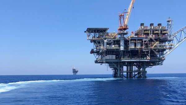 المواجهة تنتقل إلى المتوسط