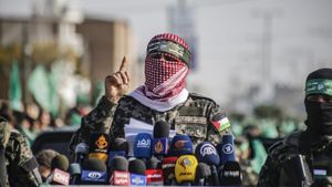 الناطق المقنّع.. من هو أبو عبيدة؟