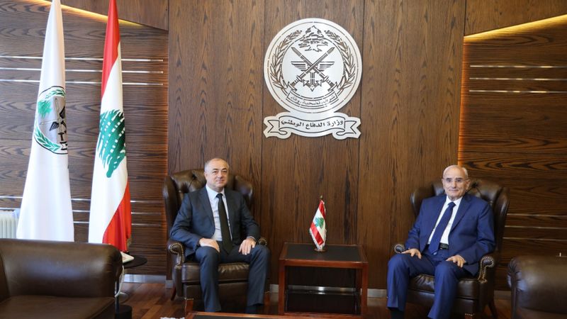 اعتراض عسكري على العفو