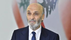 جعجع يجول على الأوضاع الراهنة وملف سلاح حزب الله 