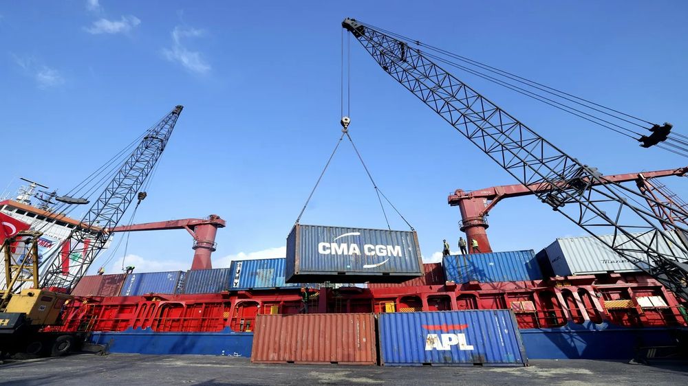 من الممرات البحرية إلى موائد اللبنانيين… مؤشرات مقلقة تُنذر بمرحلة غذائية أكثر خطورة
