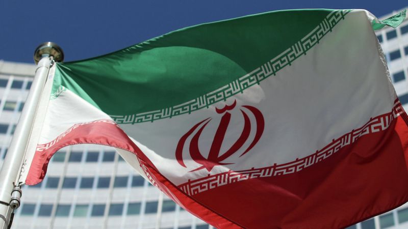 ايران ترفع السقف.. رسائل نارية للولايات المتحدة