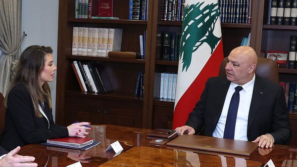 هل صحيح وصول رسائل دبلوماسية تحذيرية إلى لبنان؟