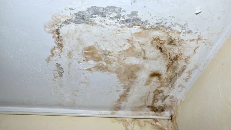 بلدية الدكوانة تقتحم ملف الأبنية المتصدعة