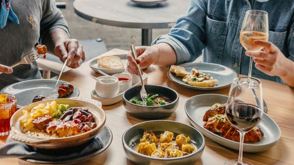 فنادق ومطاعم لبنانية تهتز بفضيحة ضخمة... ملايين الدولارات اختفت وأسماء كبيرة تتورط: النجدة!
