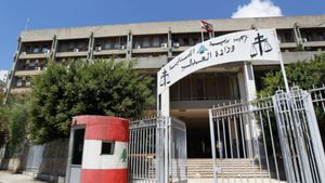 الحبر لم يجف بعد.. وتعميم كتّاب العدل يشعل السجال