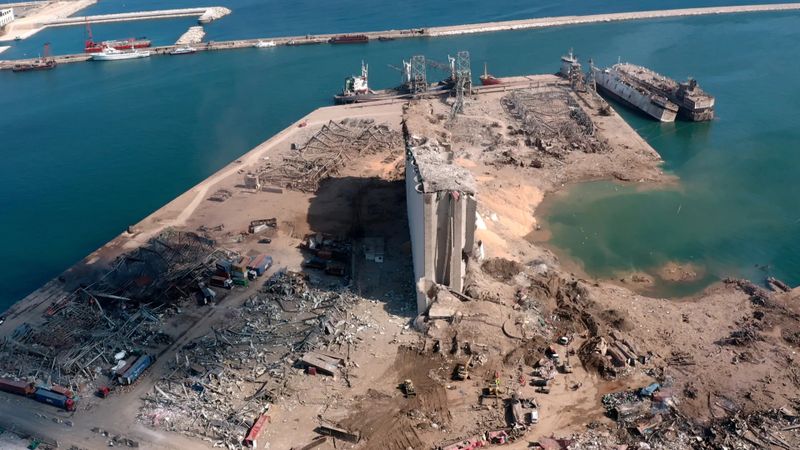 المرفأ على مشارف 'كلمة الفصل'