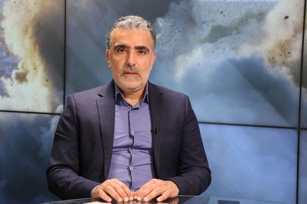 مفاجآت بين الشـ رع ولبنان خلال أيام- وليد جنبلاط يلمّح لـ أمر خطير- حرب استخبارية داخل البيت الدرزي!
 