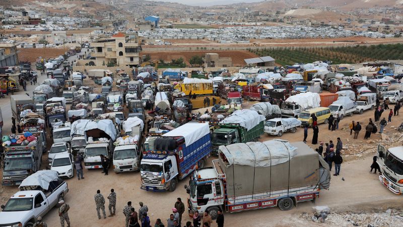 لماذا يفضّل السوريون البقاء في لبنان رغم سقوط الأسد؟
