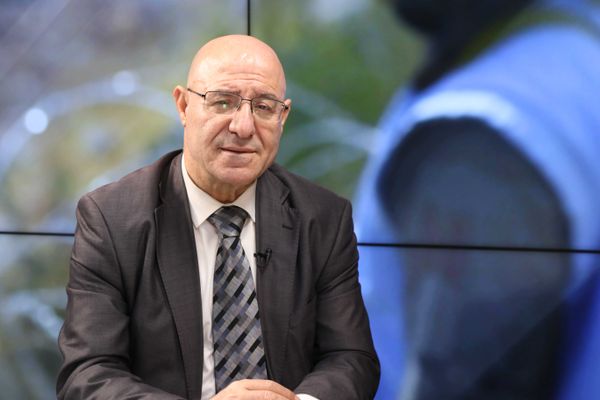 نبيه برّي رسم الخط الأحمر... فيصل عبد الساتر: الحزب لن يستسلم و