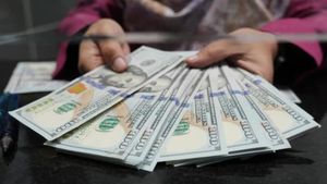 منصة صيرفة استنزفت الاحتياطي.. وضريبة تُلاحق الأرباح!