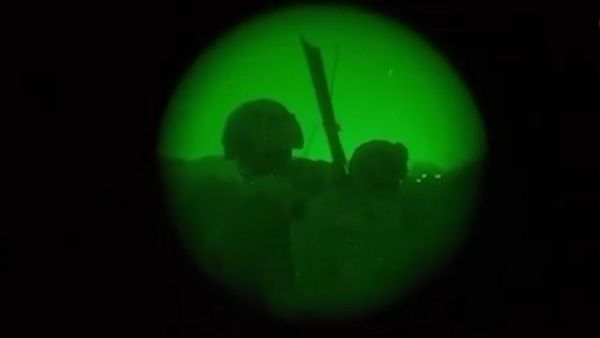 أدرعي: عمليات ليلية في عيترون ورامية… وتدمير أسلحة ومواقع لحزب الله