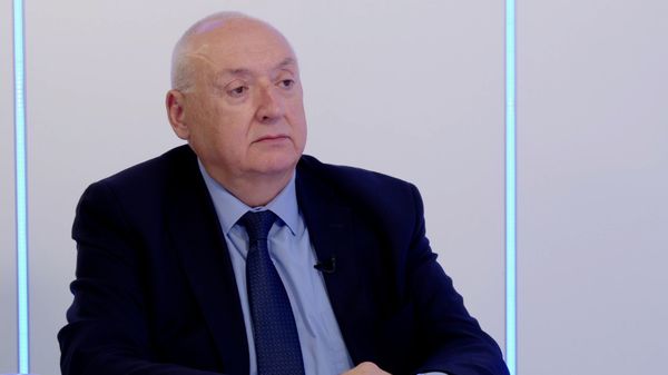 مشهد تصفية السيد سيتكرر والعد العكسي بدأ.. سيمون أبو فاضل: حرب مدمّرة على الأبواب والعين على البقاع
