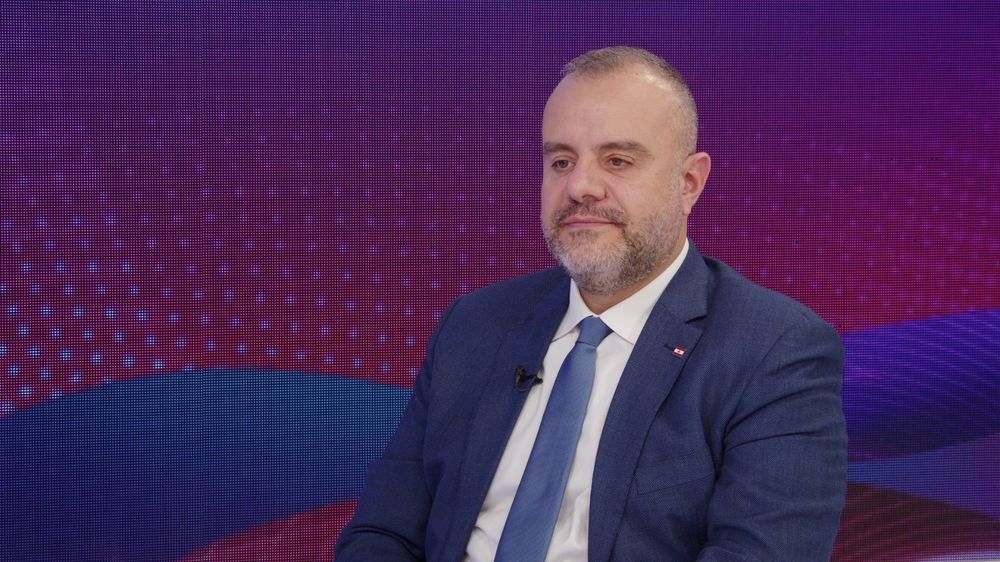 نائب يكشف ما طلبته الدول من قائد الجيش: الرئيس عون في واشنطن قريبًا وفي هذه الحال سيضرب لبنان كله!