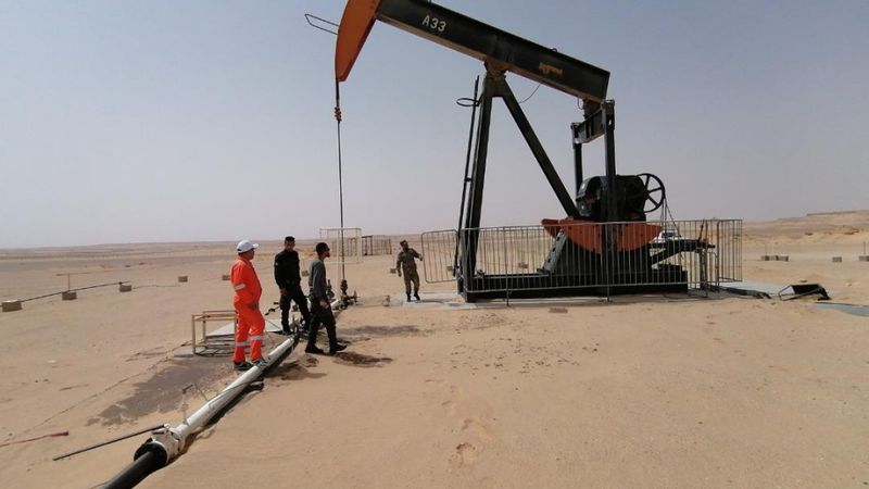 صواريخ تهز الأسواق