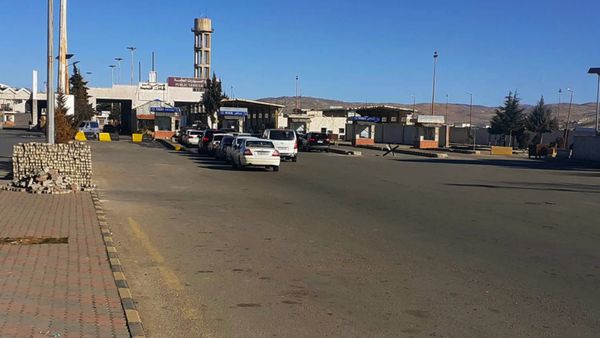 جديدة يابوس... الشريان التجاري باتجاه الخليج مهدّد!