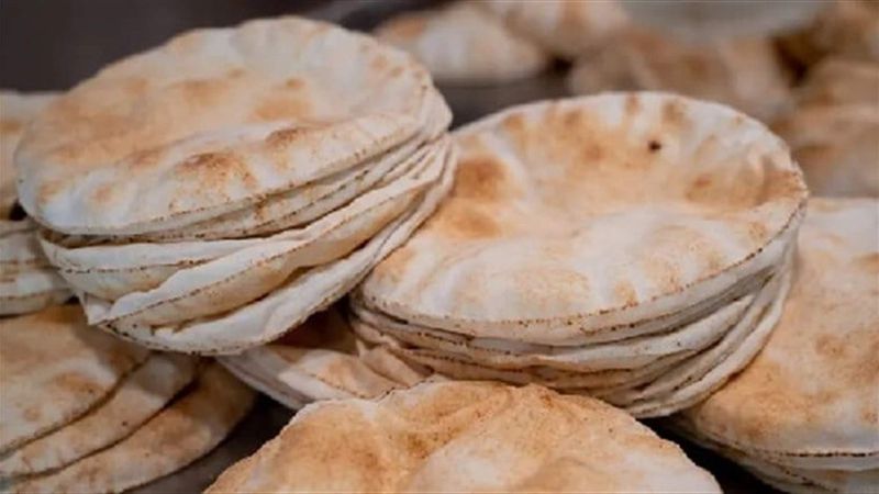 ربطة الخبز إلى انخفاض