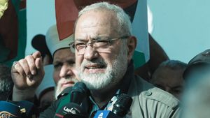 قماطي: قرار نزع السلاح 