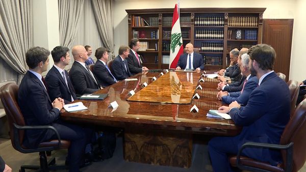 لقاء إيجابيّ في بعبدا: وفد الخزانة يطالب بقطع موارد الحزب