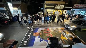 أنصار تنتصر لكرامتها