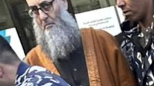 الأسير خارج أسوار رومية؟