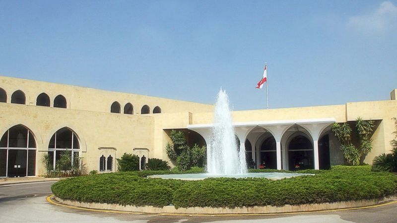 كيف توازن بعبدا علاقاتها مع حزب الله؟