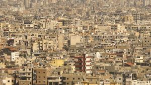 داخل الحزب.. إعادة هيكلة أم إدارة ظرف؟