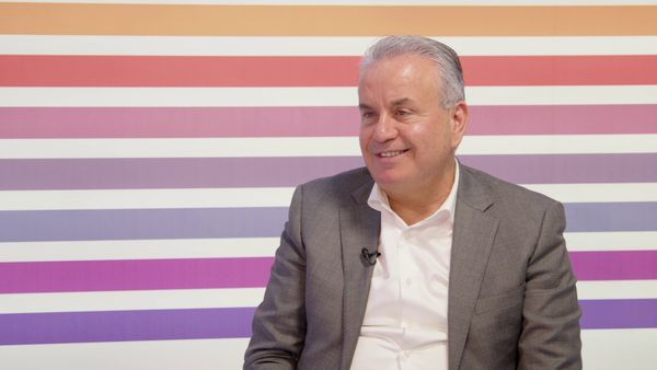 إشارة غامضة من المايسترو لحصر السلاح والضاحية مُحاصرة.. أسعد درغام يكشف تفاصيل محادثة سرية مع باسيل!
