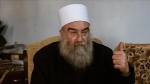 الهجري يعلن الانفصال عن دمشق ويشكر إسرائيل علناً!