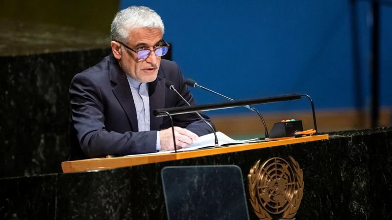 إيران تجدد موقفها 