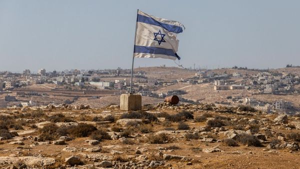 لبنان يسابق الوقت... عقدة أخيرة للتفاوض