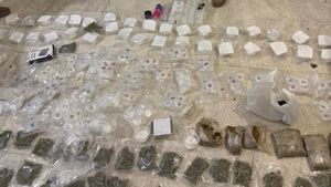 مداهمة نوعية تُطيح بشبكة مخدرات في الضاحية