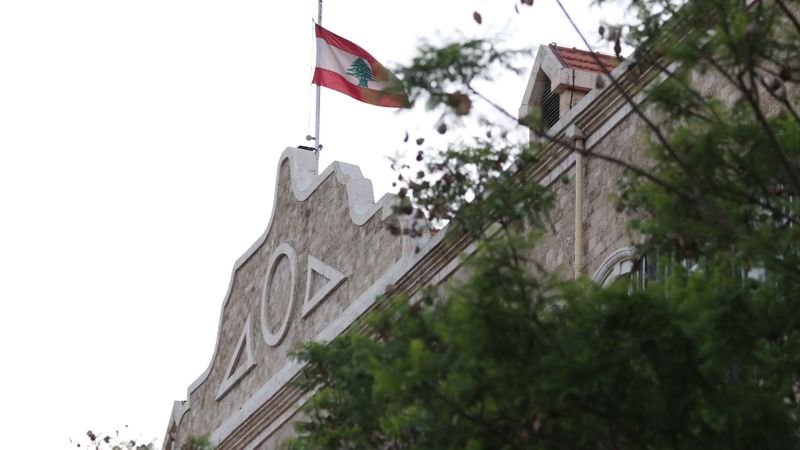حكومة سلام في عين العاصفة.. هل تبدأ معركة السقوط؟