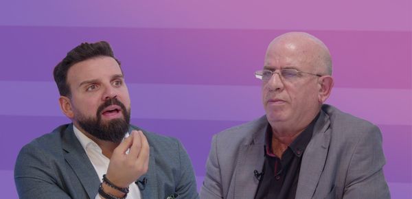 قيادي شيعي يورط الحزب 