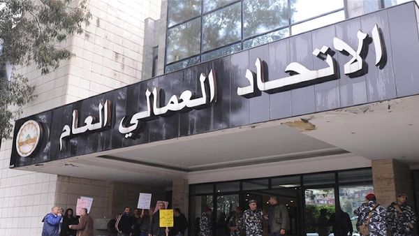 لبنان على فوهةِ 