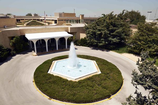 التباين الصامت بين الرئاسة والمقاومة