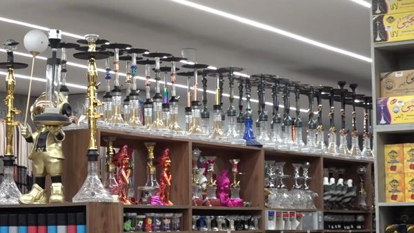 تفاحتان أو حامض ونعنع... ما مصير أسعار المعسل؟