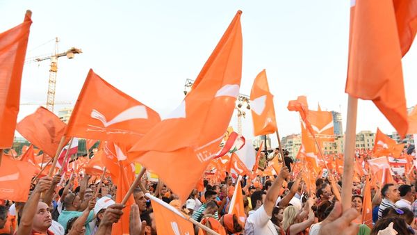 التيار يتهم جعجع باعتماد الاسلوب الهابط